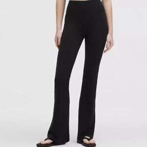 Lululemon Groove Nulu High-Rise Flared Pant Regular 33" Black NWT